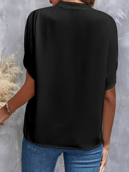 Mieke™ | Effen blouse met V-hals